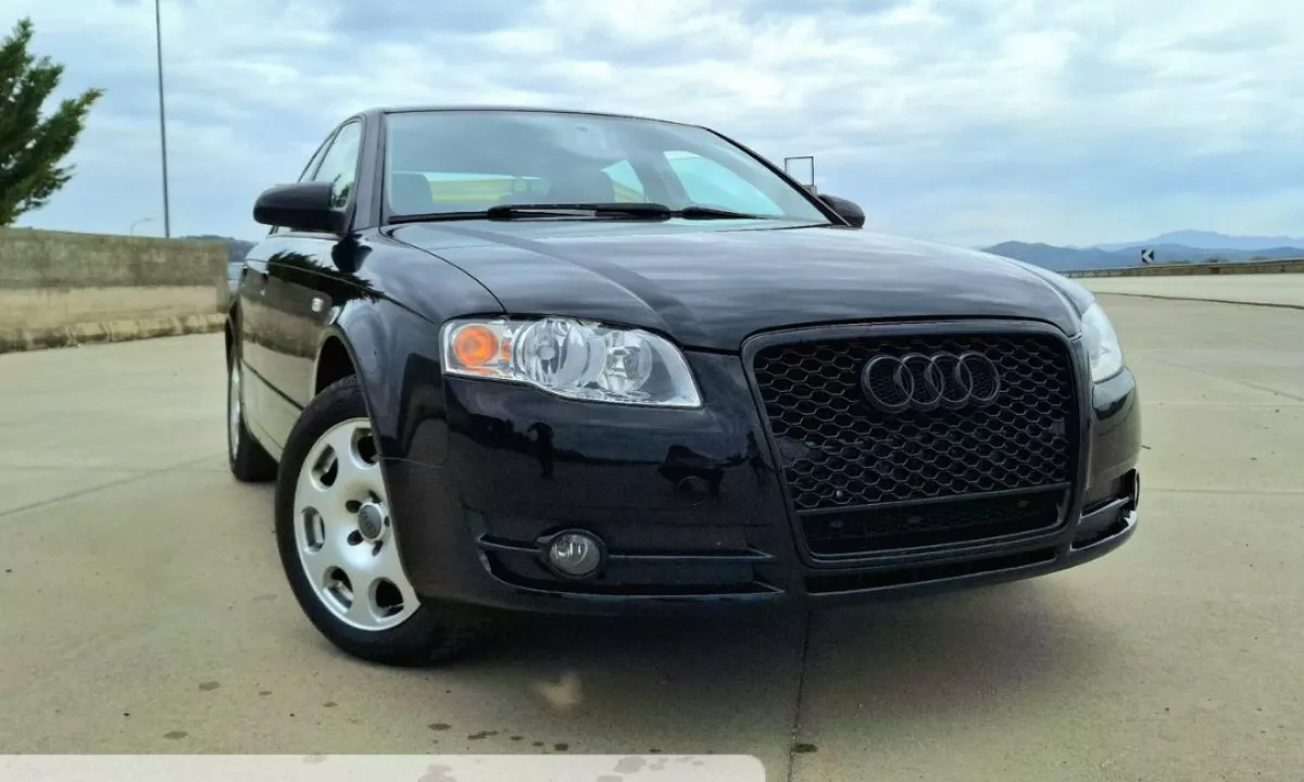 Auto in Vendita a Tirana, Audi, 2008 gasoline-gas,Kambio Automatik Pagamento 5,300  Euro.