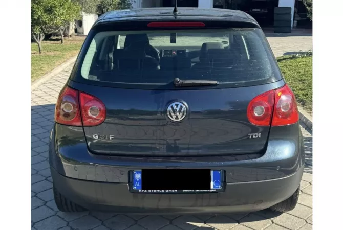 Auto in Vendita a Tirana - 4,200 Euro