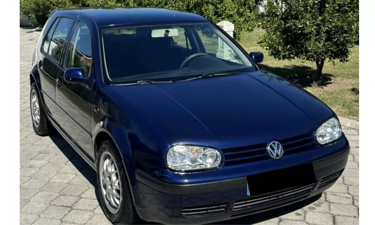 Auto in Vendita a Tirana, Volkswagen, 2003 Diesel,Kambio Manual Pagamento 2,500  Euro.