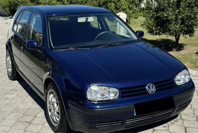 Auto in Vendita a Tirana - 2,500 Euro