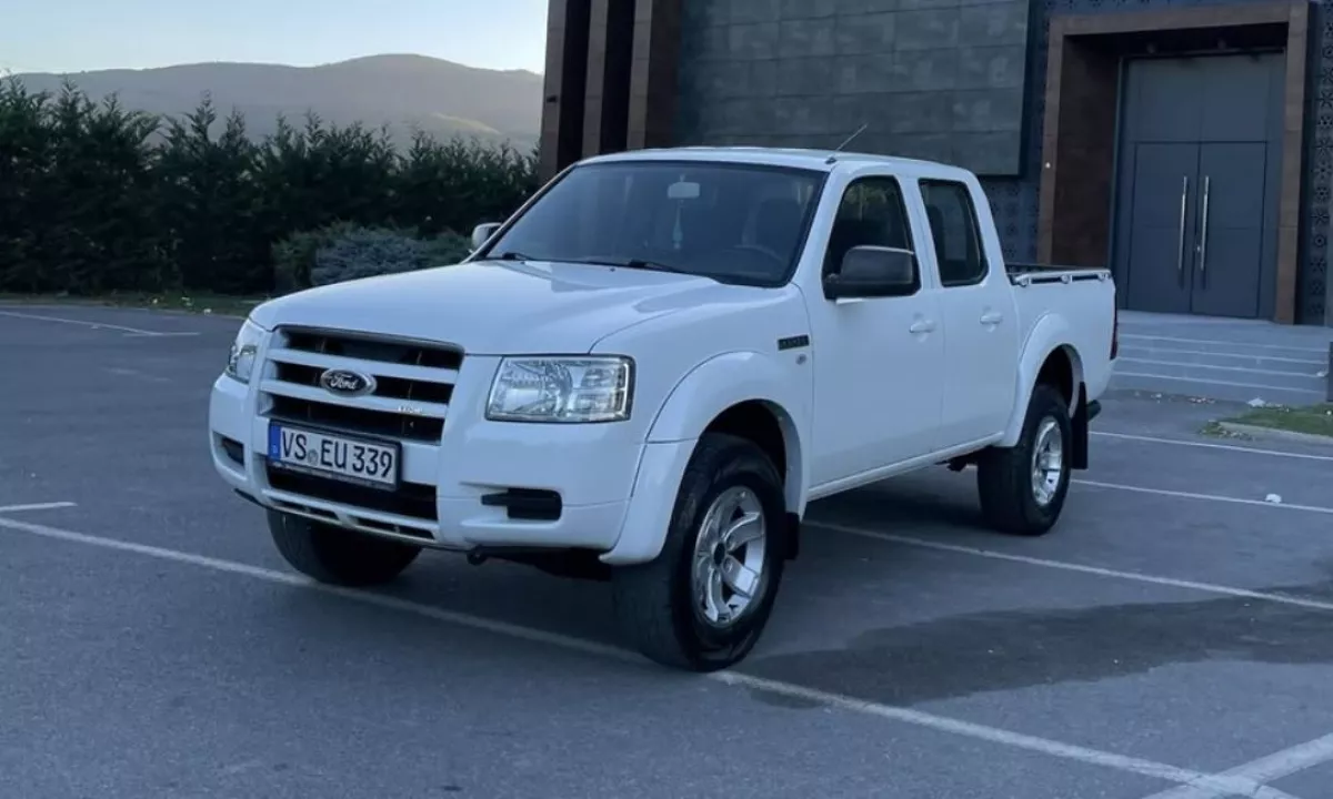 Auto in Vendita a Tirana, Ford, 2008 Diesel,Kambio Manual Pagamento 10,500  Euro.