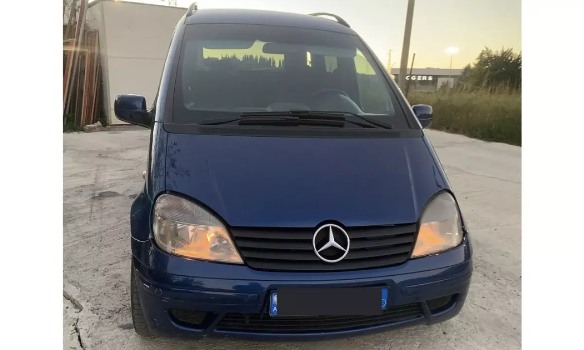 Auto in Vendita a Tirana, Mercedes-Benz, 2009 gasoline-gas,Kambio Automatik Pagamento 1,750  Euro.