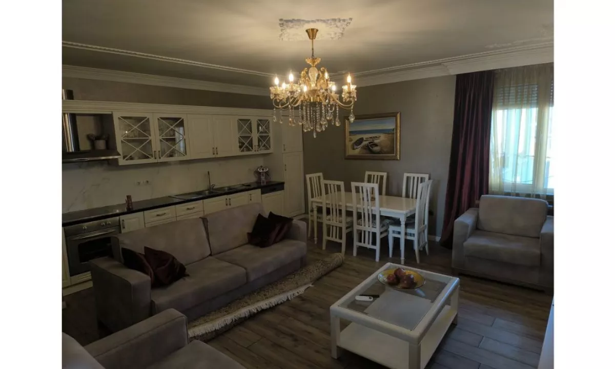 Shtepi ne shitje Apartament ne Tirane, 2+1, Mobilimi E mobiluar, Pagesa 385,000  Euro.