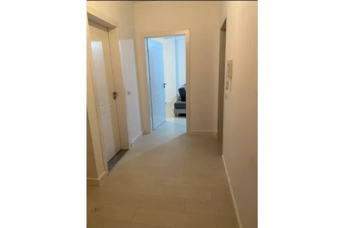 Shtepi ne shitje Apartament ne Tirane, 2+1, Mobilimi E mobiluar, Pagesa 145,000  Euro.