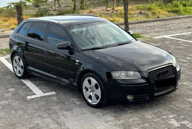 Auto in Vendita a Tirana - 5,200 Euro