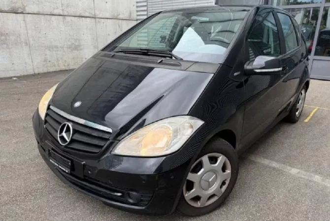 Auto in Vendita a Elbasan - 3,900 Euro