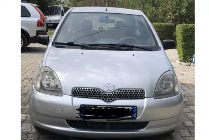 Auto in Vendita a Tirana - 2,600 Euro