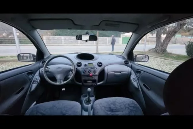 Auto in Vendita a Tirana - 2,600 Euro