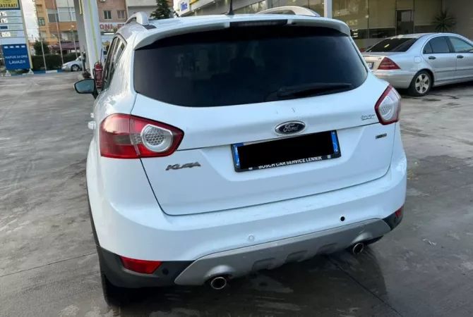 Auto in Vendita a Durazzo - 6,600 Euro