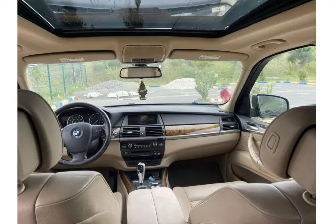 Auto in Vendita a Tirana - 6,700 Euro