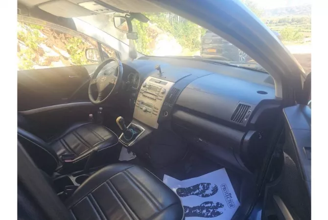 Auto in Vendita a Tirana - 3,200 Euro