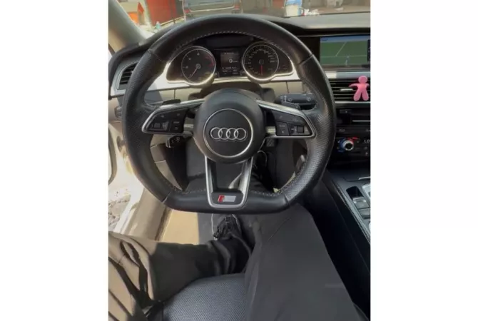 Auto in Vendita a Tirana - 12,500 Euro