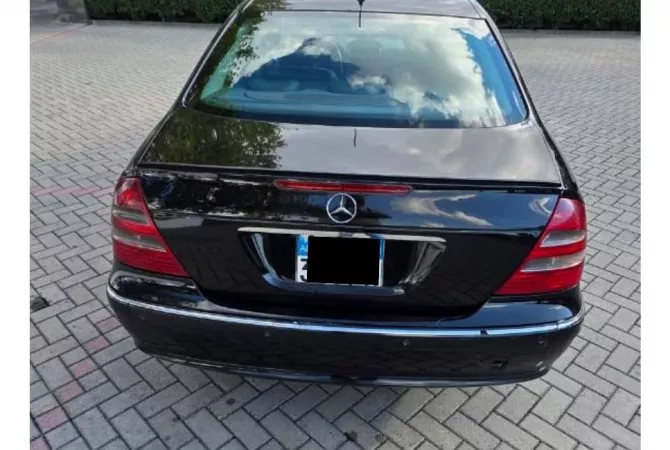 Auto in Vendita a Tirana - 3,800 Euro