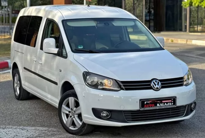 Auto in Vendita a Tirana - 6,700 Euro