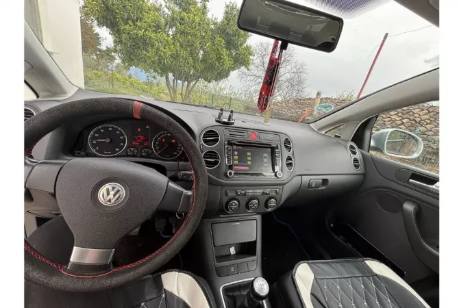 Auto in Vendita a Tirana - 3,500 Euro