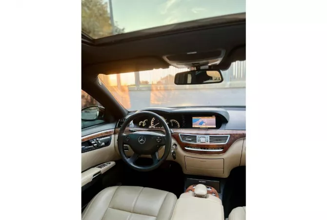 Auto in Vendita a Tirana - 7,700 Euro