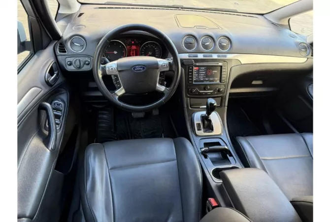 Auto in Vendita a Tirana - 7,800 Euro