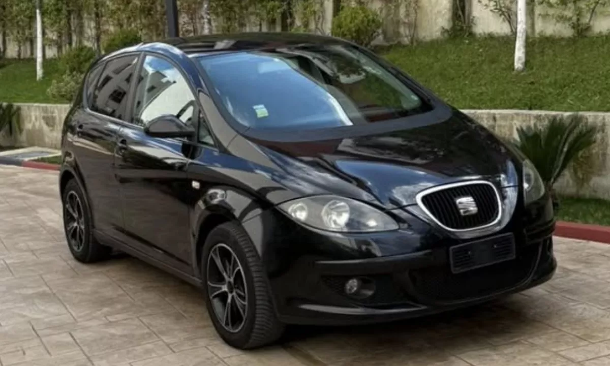 Auto in Vendita a Tirana, Seat, 2008 gasoline-gas,Kambio Manual Pagamento 4,200  Euro.