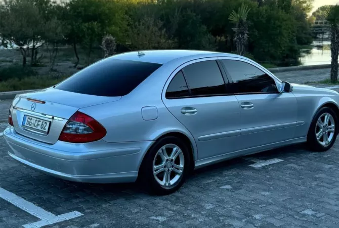 Auto in Vendita a Tirana - 6,400 Euro