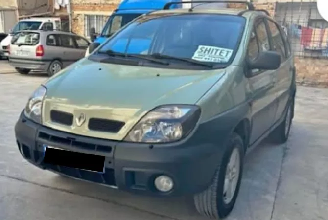 Auto in Vendita a Tirana - 800 Euro