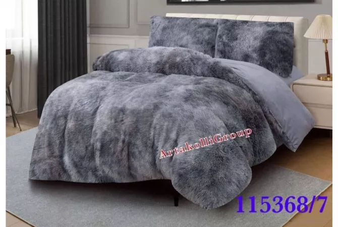 Different articles a Tirana - 35 Euro