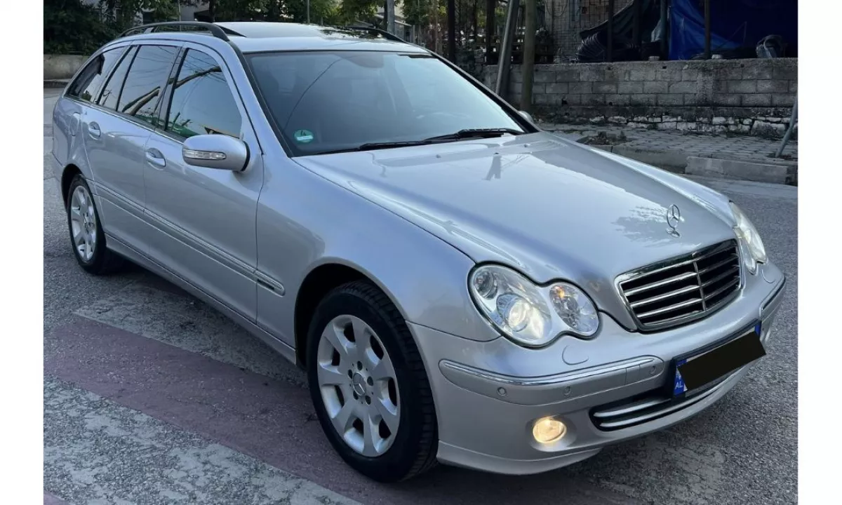 Auto in Vendita a Tirana, Mercedes-Benz, 2007 gasoline-gas,Kambio Automatik Pagamento 4,350  Euro.