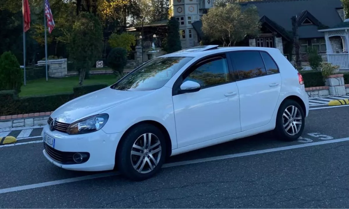 Auto in Vendita a Tirana, Volkswagen, 2010 Diesel,Kambio Automatik Pagamento 6,800  Euro.
