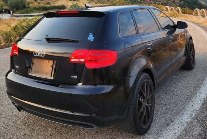 Auto in Vendita a Elbasan - 6,600 Euro