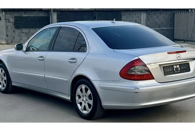 Auto in Vendita a Tirana - 5,000 Euro