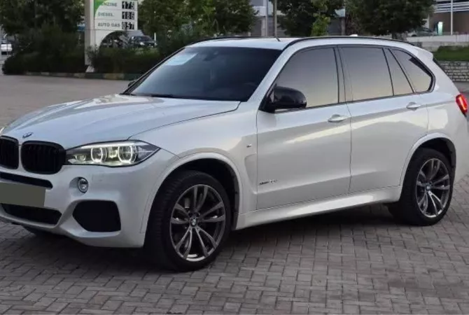 Auto in Vendita a Tirana - 23,300 Euro