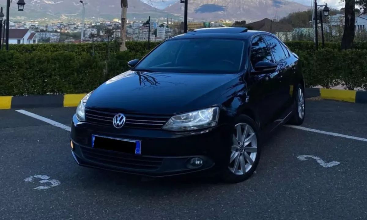 Auto in Vendita a Tirana, Volkswagen, 2013 Diesel,Kambio Automatik Pagamento 7,200  Euro.