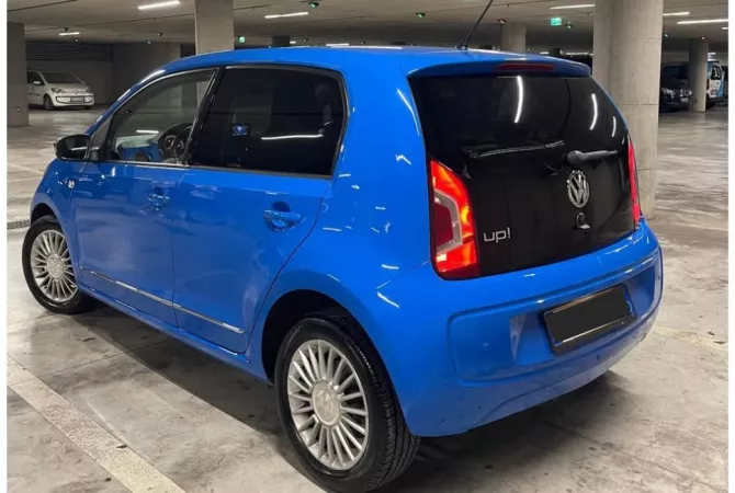 Auto in Vendita a Tirana - 5,800 Euro