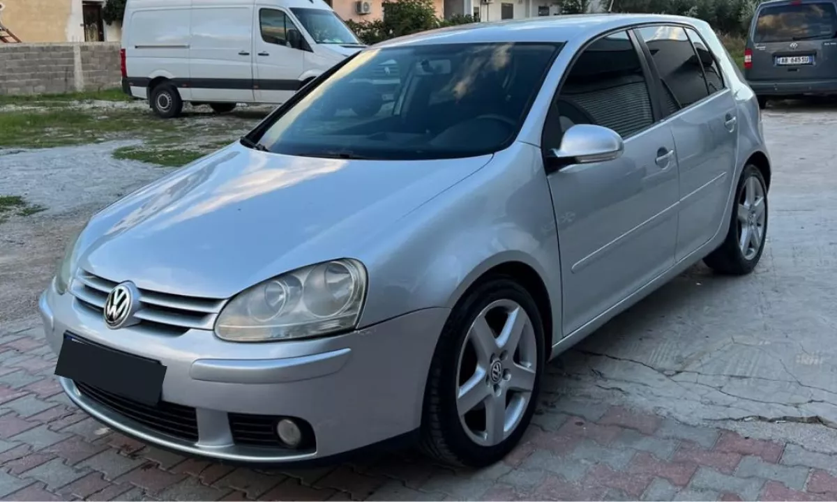 Auto in Vendita a Tirana, Volkswagen, 2006 Diesel,Kambio Manual Pagamento 3,400  Euro.