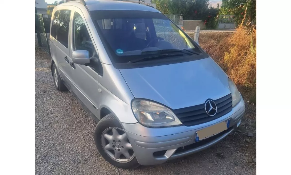 Auto in Vendita a Tirana, Mercedes-Benz, 2003 gasoline-gas,Kambio Automatik Pagamento 2,200  Euro.