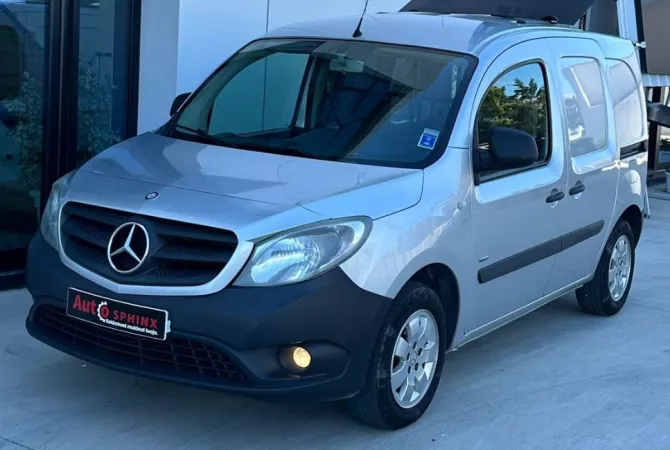 Auto in Vendita a Tirana - 6,900 Euro