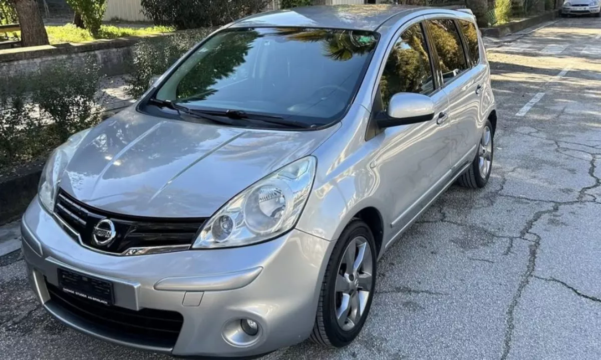 Auto in Vendita a Tirana, Nissan, 2012 Benzine,Kambio Automatik Pagamento 4,300  Euro.