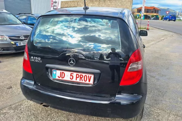 Auto in Vendita a Elbasan - 3,999 Euro