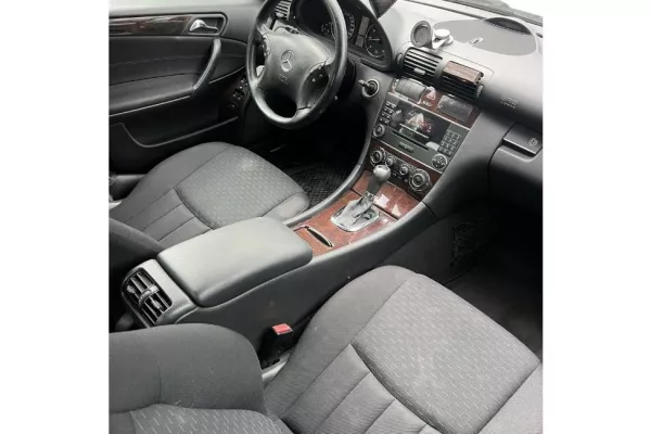 Auto in Vendita a Tirana - 4,000 Euro