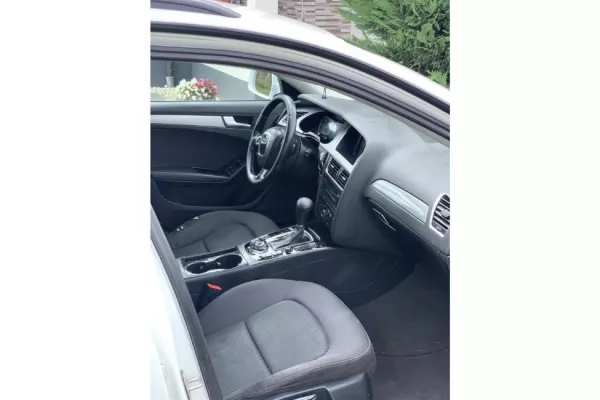 Auto in Vendita a Tirana - 9,200 Euro