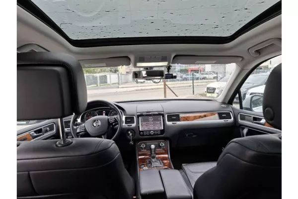 Auto in Vendita a Tirana - 9,450 Euro