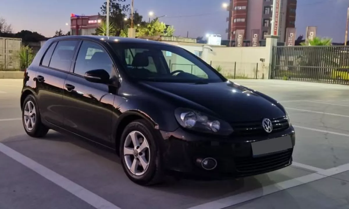 Auto in Vendita a Tirana, Volkswagen, 2010 gasoline-gas,Kambio Manual Pagamento 4,400  Euro.