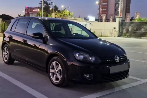 Auto in Vendita a Tirana - 4,400 Euro