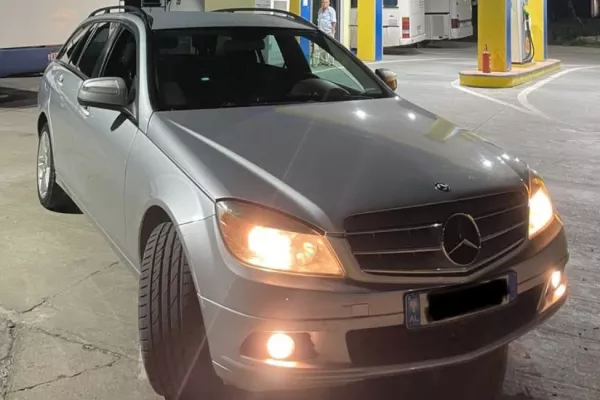 Auto in Vendita a Tirana - 4,700 Euro