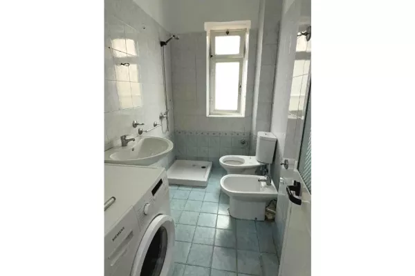 Shtepi me qera Apartament ne Durres, 2+1, Mobilimi E mobiluar, Pagesa 400  Euro.