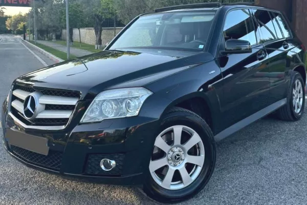 Auto in Vendita a Tirana - 9,300 Euro