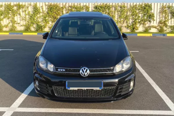 Auto in Vendita a Tirana - 7,300 Euro