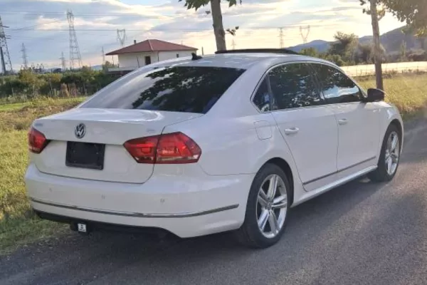 Auto in Vendita a Tirana - 7,300 Euro