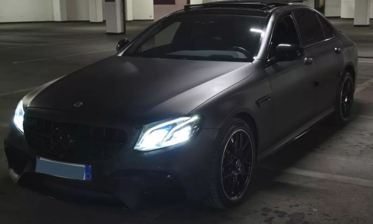 Auto in Vendita a Tirana, Mercedes-Benz, 2017 Diesel,Kambio Automatik Pagamento 28,000  Euro.