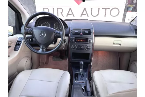 Auto in Vendita a Tirana - 3,300 Euro