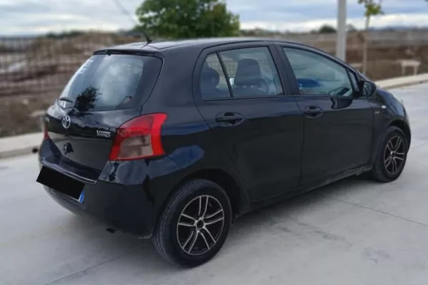 Auto in Vendita a Durazzo - 3,999 Euro